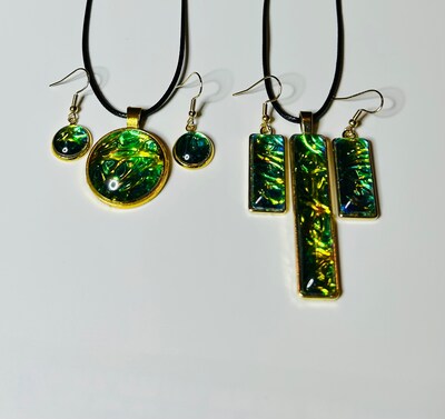 Olivine Mercury set with pendant and earring choices - image1